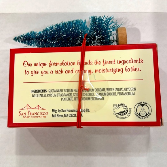 NEW🎄SAN FRANCISCO SOAP COMPANY 7 OZ VANILLA PEPPERMINT SCENTED BAR SOAP & TREE - Picture 3 of 3